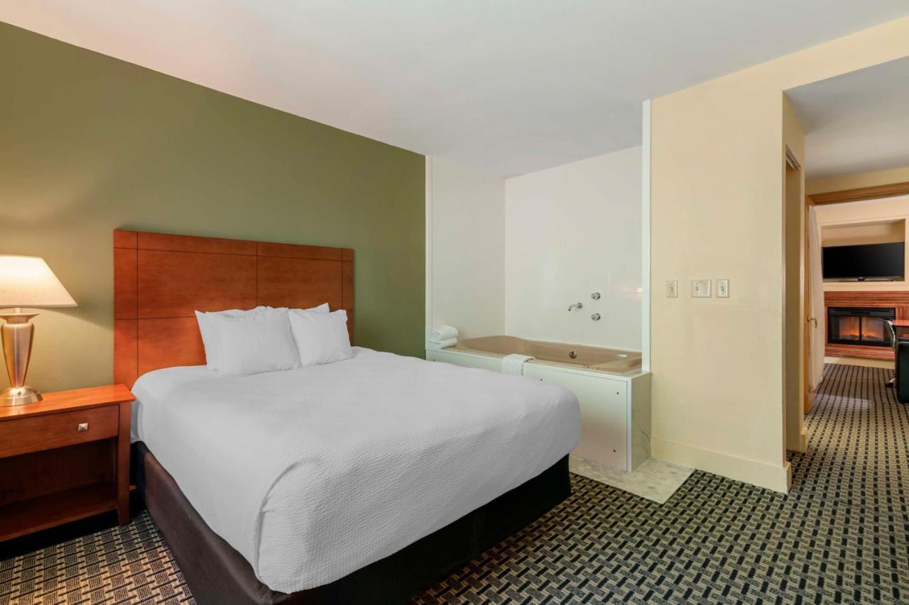 Best Western Plus Brunswick Bath Exterior foto
